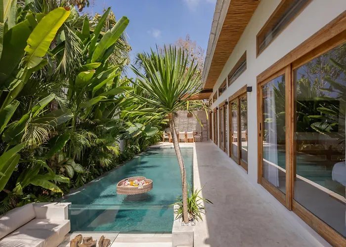 De Luxe - Private Pool - 4 Min Melasti Villa Uluwatu